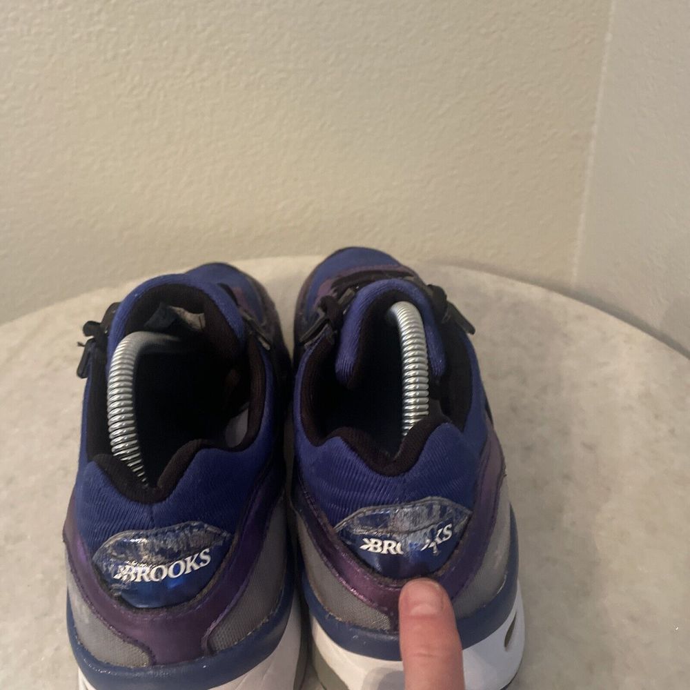 Brooks Heritage Regent Galactic Runner Metallic Sneaker Size 10 - Picture 6 of 14